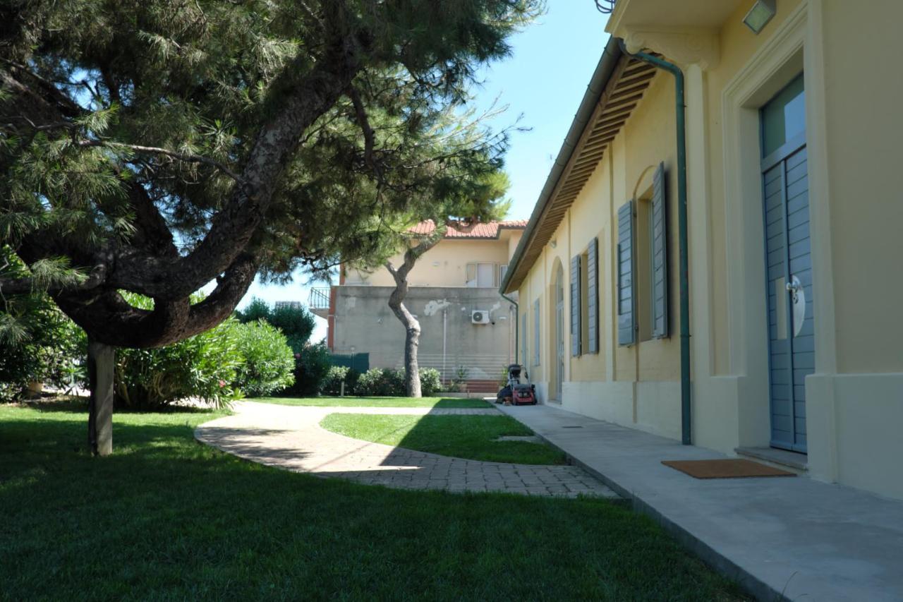 Invento Bnb Unconventional Maison Civitanova Marche Dış mekan fotoğraf